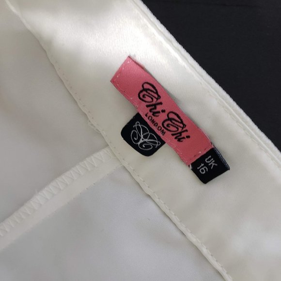 Chi Chi London Embroidered Skirt Tulle 12 ASOS - Picture 13 of 13